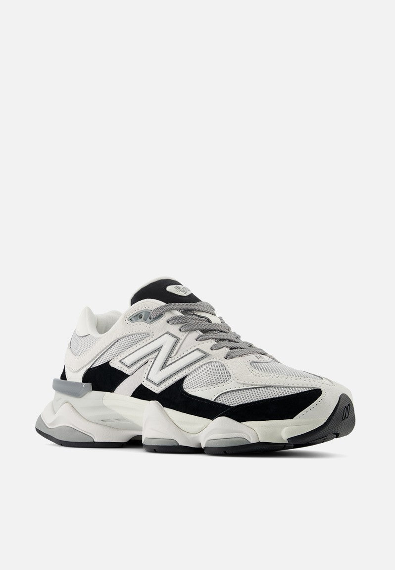 New Balance 9060 'Grey Jet Black'
