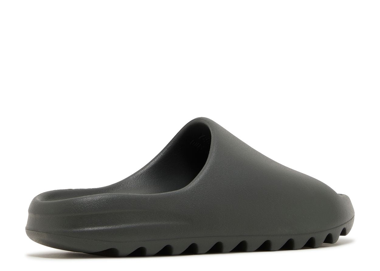 YEEZY SLIDES 'DARK ONYX'